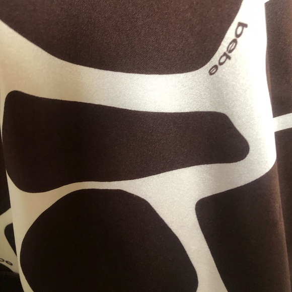 BEBE Sexy Brown/White Giraffe Print Plunge Front M - Picture 4 of 11